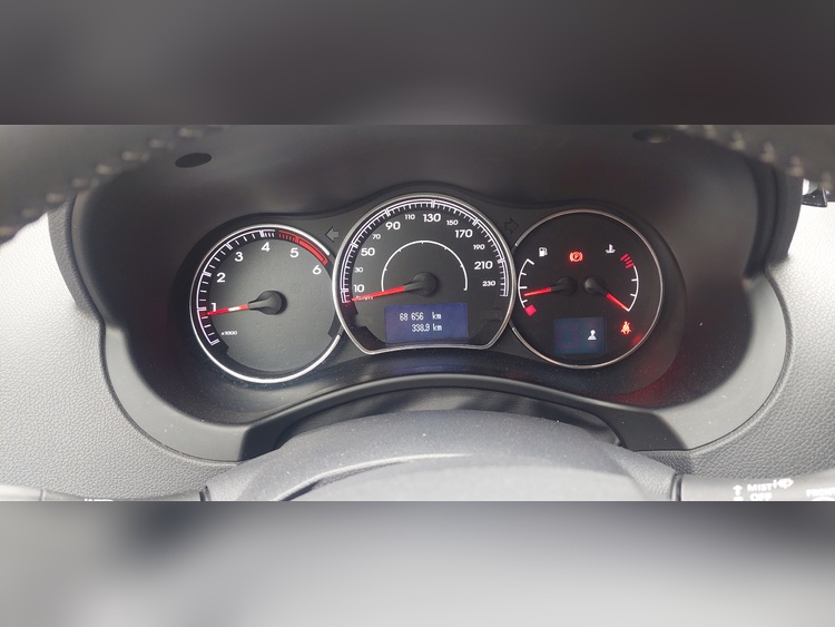 Renault Koleos 4X4 150CV foto 9