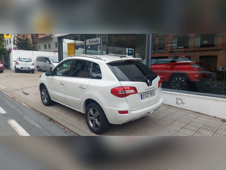 Renault Koleos 4X4 150CV foto 6