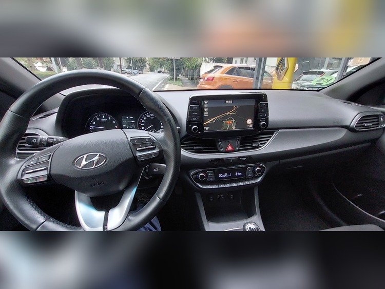 Hyundai i30  foto 13