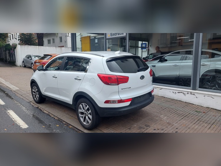 Kia Sportage 1.7CRDI foto 3