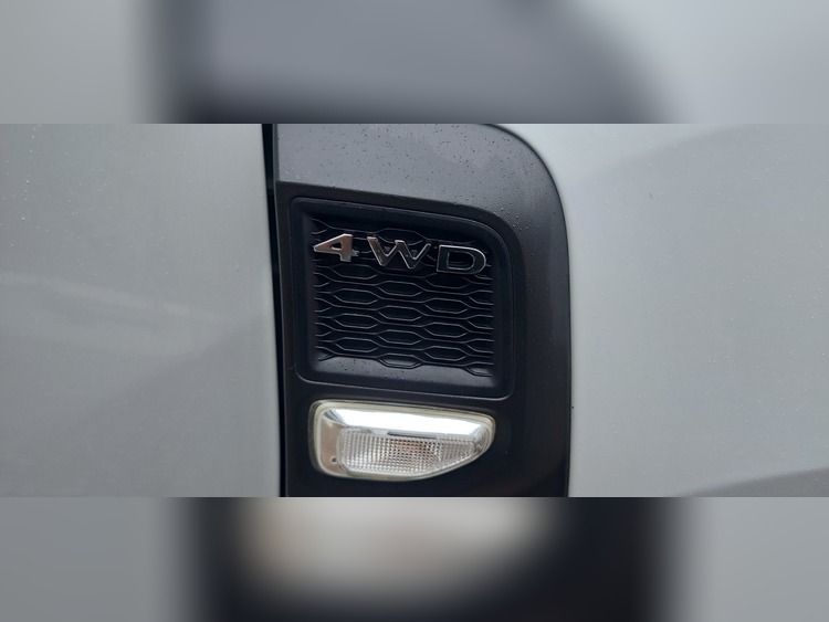 Dacia Duster 1.6 4X4 foto 5