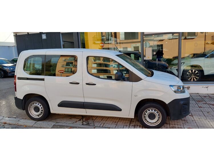 Citroen Berlingo 100CV foto 2