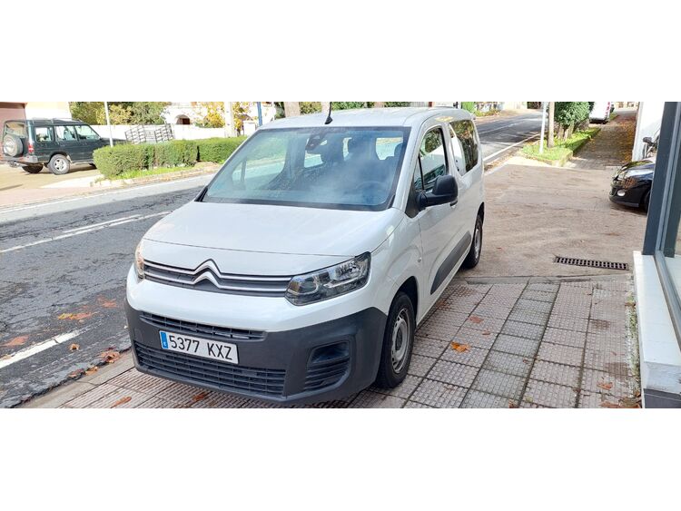 Citroen Berlingo 100CV foto 8