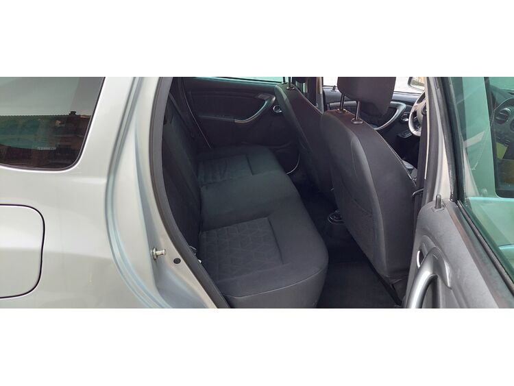 Dacia Duster 4x4 dci foto 5