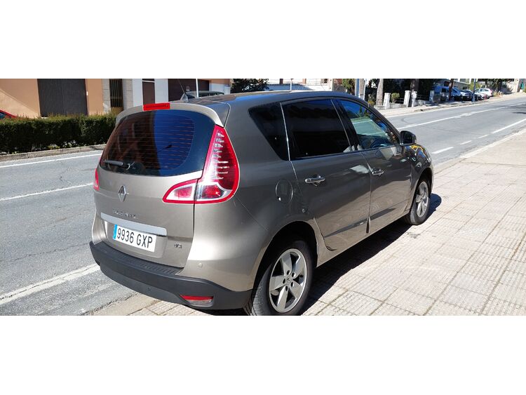 Renault Scenic 1.5 DCI 105CV foto 4