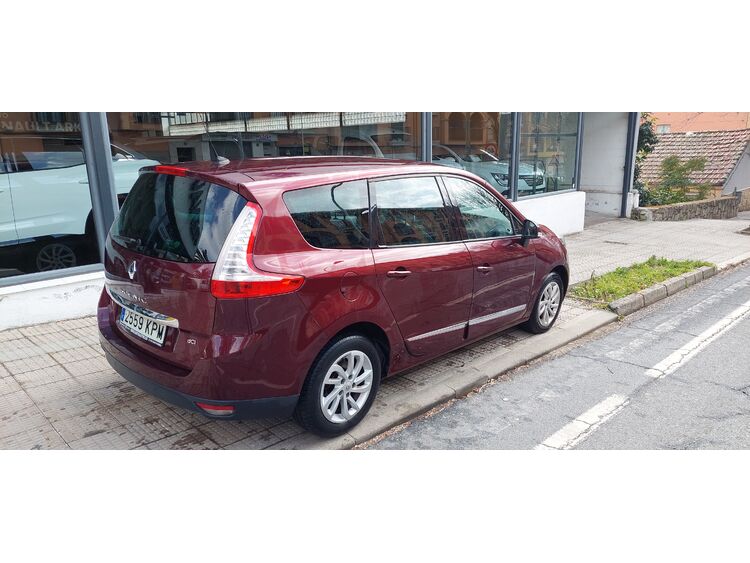 Renault Grand Scenic 1.6 dci 130cv foto 11
