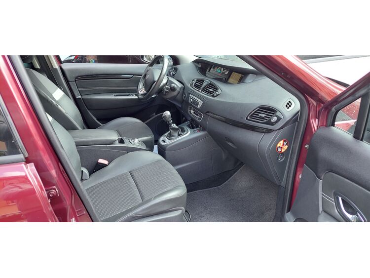 Renault Grand Scenic 1.6 dci 130cv foto 12