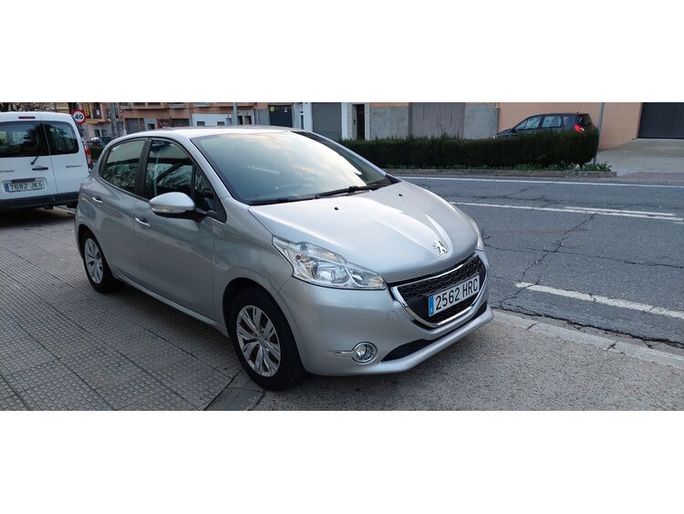 Peugeot 208 1.2 ACTIVE foto 2