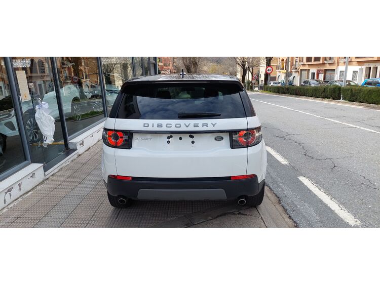 Land Rover Discovery Sport 180CV AUTO foto 4